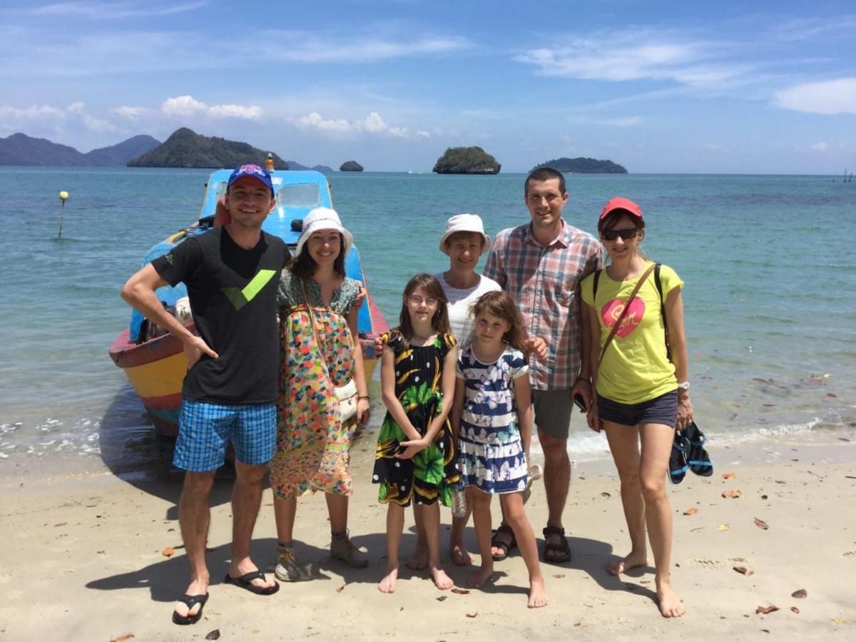 Wild Pasir Panjang Hotel Pulau Tuba Exterior photo
